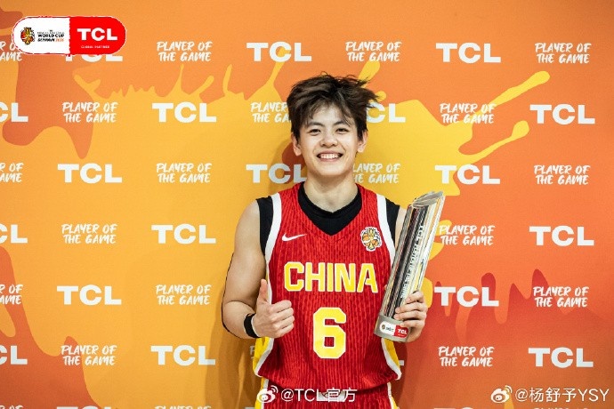 新生代女篮外线核心！杨舒予晒照：感谢经历 继续努力?